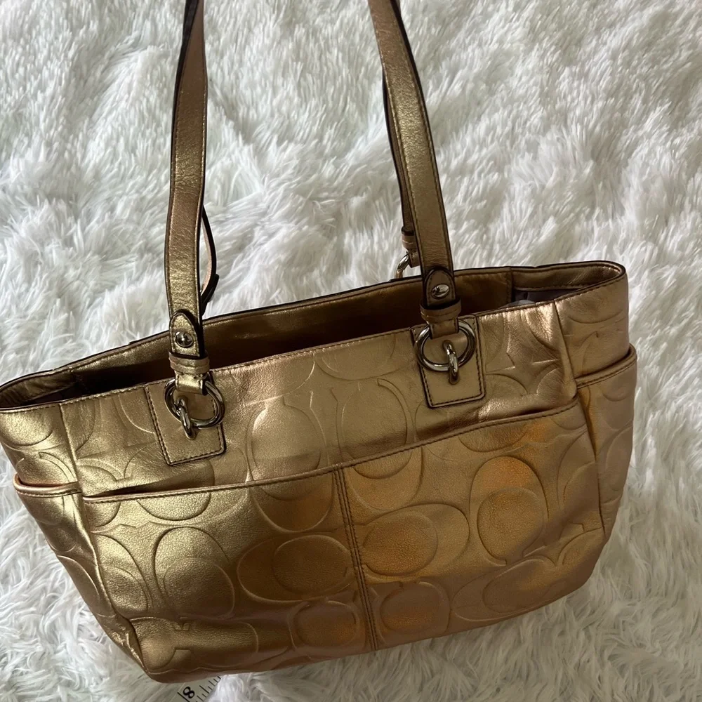 Coach metallic gold